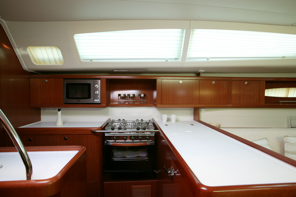 Segel Yachtcharter zu chartern bei Sunja Yachting Oceanis 46 77